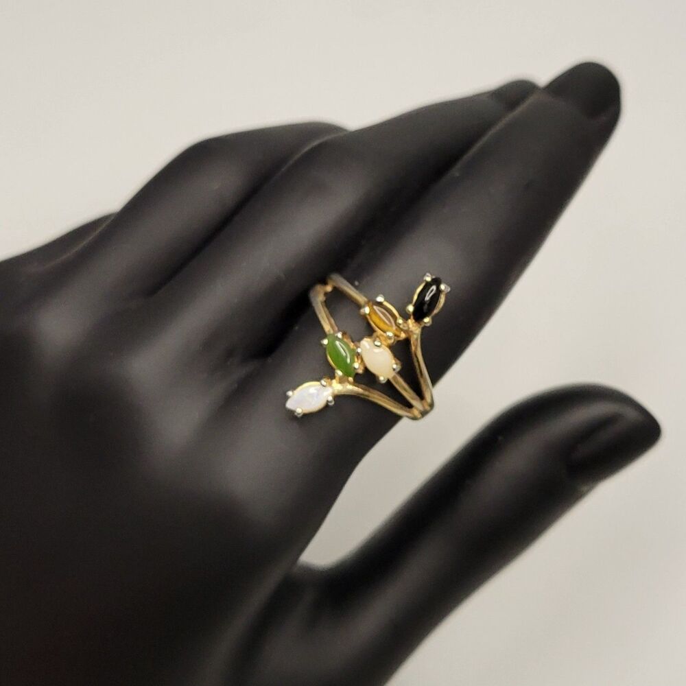 Size 10 Ring